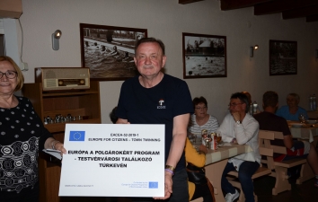 Best Practices Between Túrkeve, Salonta, Porabka and Auchel (Ref. Nr. 625205-CITIZ-1-2020-2-HU-CITIZ-TT) projekt – 45. kép