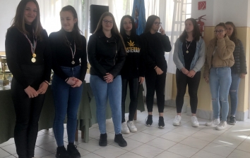 TISZTELET A VÁNYAIS DIÁKOKNAK – 5. kép