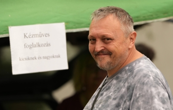 A lányok megint megcsinálták. – 84. kép