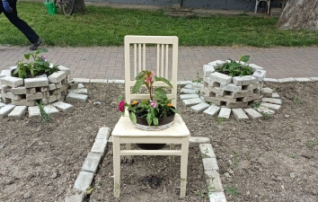 VÁROSSZÉPÍTŐK ÉS ÖNKÉNTESEK – 8. kép