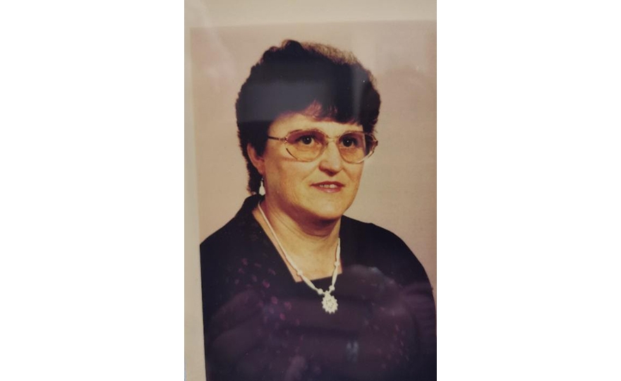 Dr. Örsi Julianna